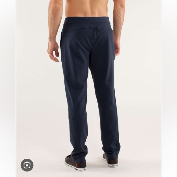 Men’s Lululemon Trainer Pants - Picture 2 of 11